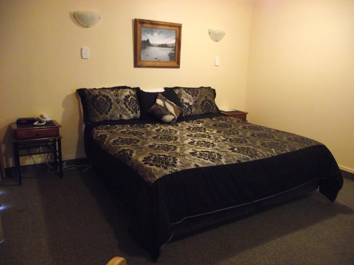 Caves Motor Inn Te Kuiti Zewnętrze zdjęcie